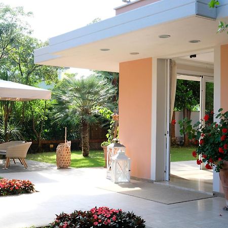 Hotel Piccolo Mondo Lido di Camaiore Eksteriør billede